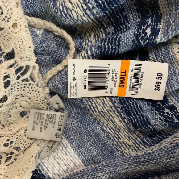 American Rag blue crochet knitted pullover sweater - Picture 7 of 7